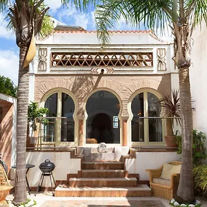 Beachhouse Algarve, 50m Holiday home Salema